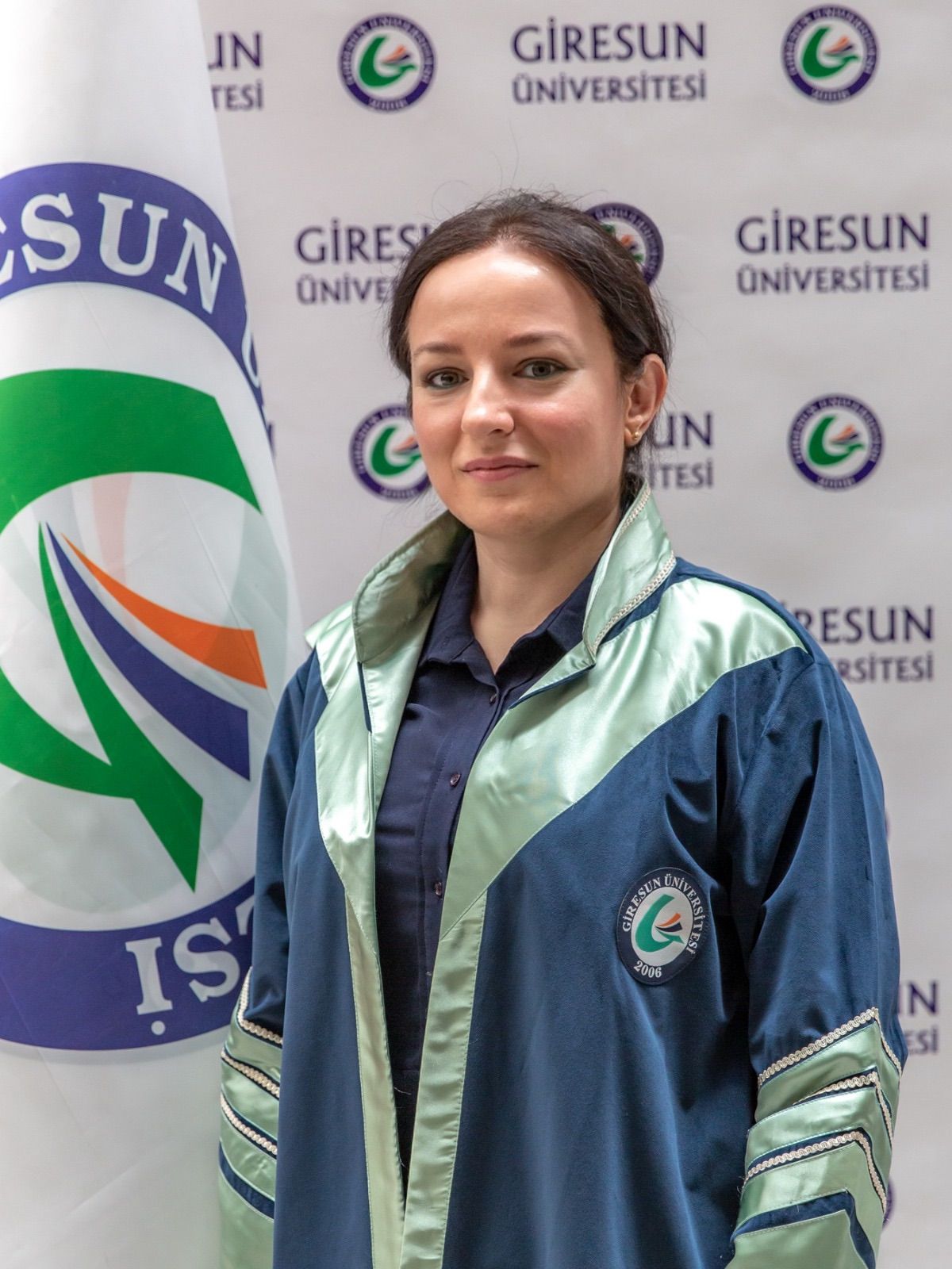  Müzeyyen ALTUNBAY 
